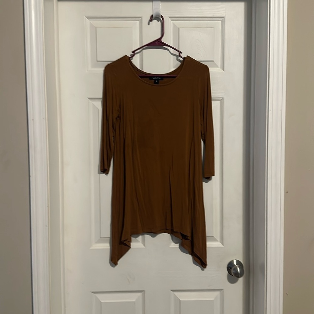 Brown tunic size small